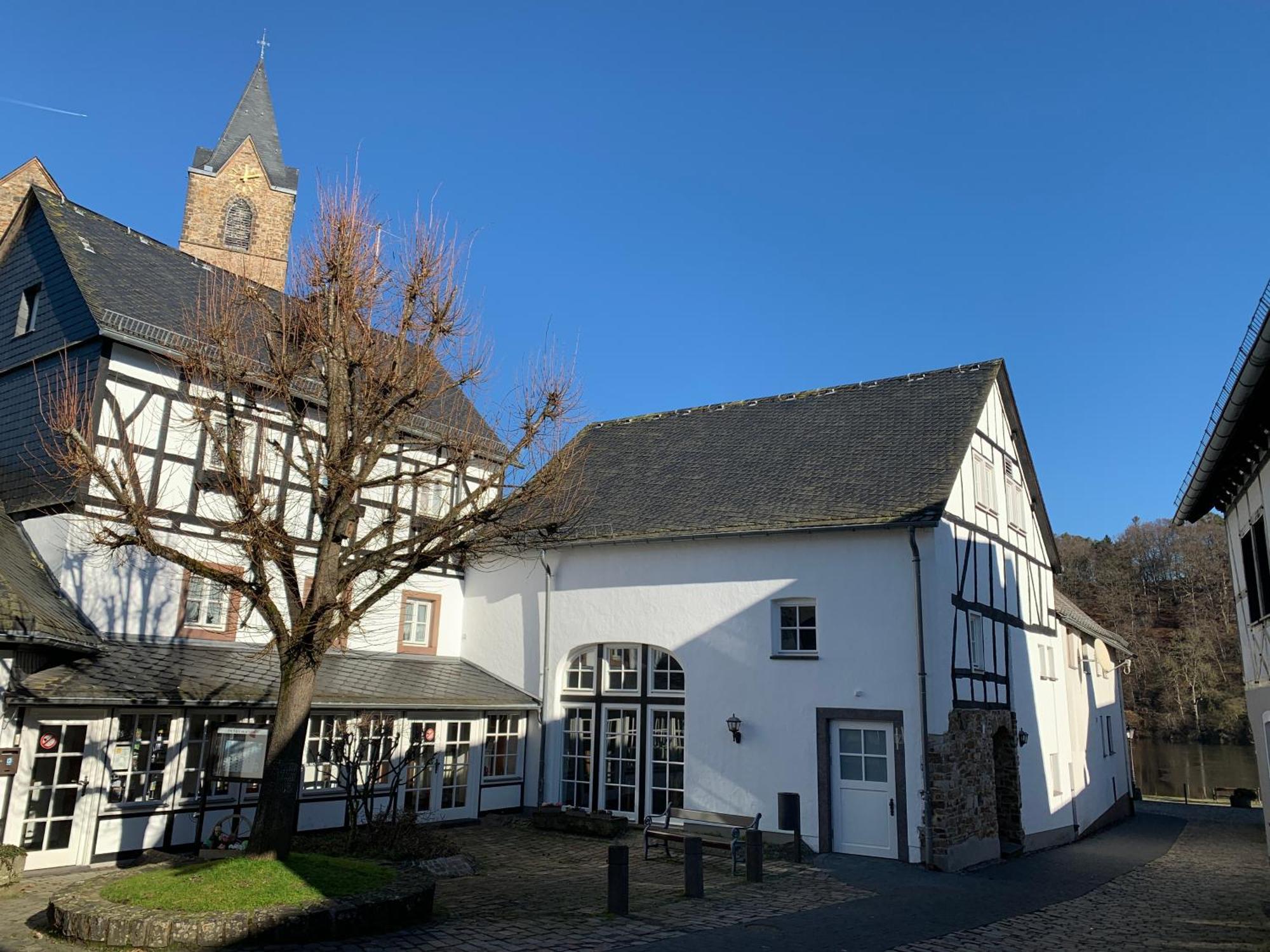 Ferienhaus Eifelstuben Mit Charme - Bauernstube Vulkaneifel - Naehe See Und Burgruine Ulmen ภายนอก รูปภาพ