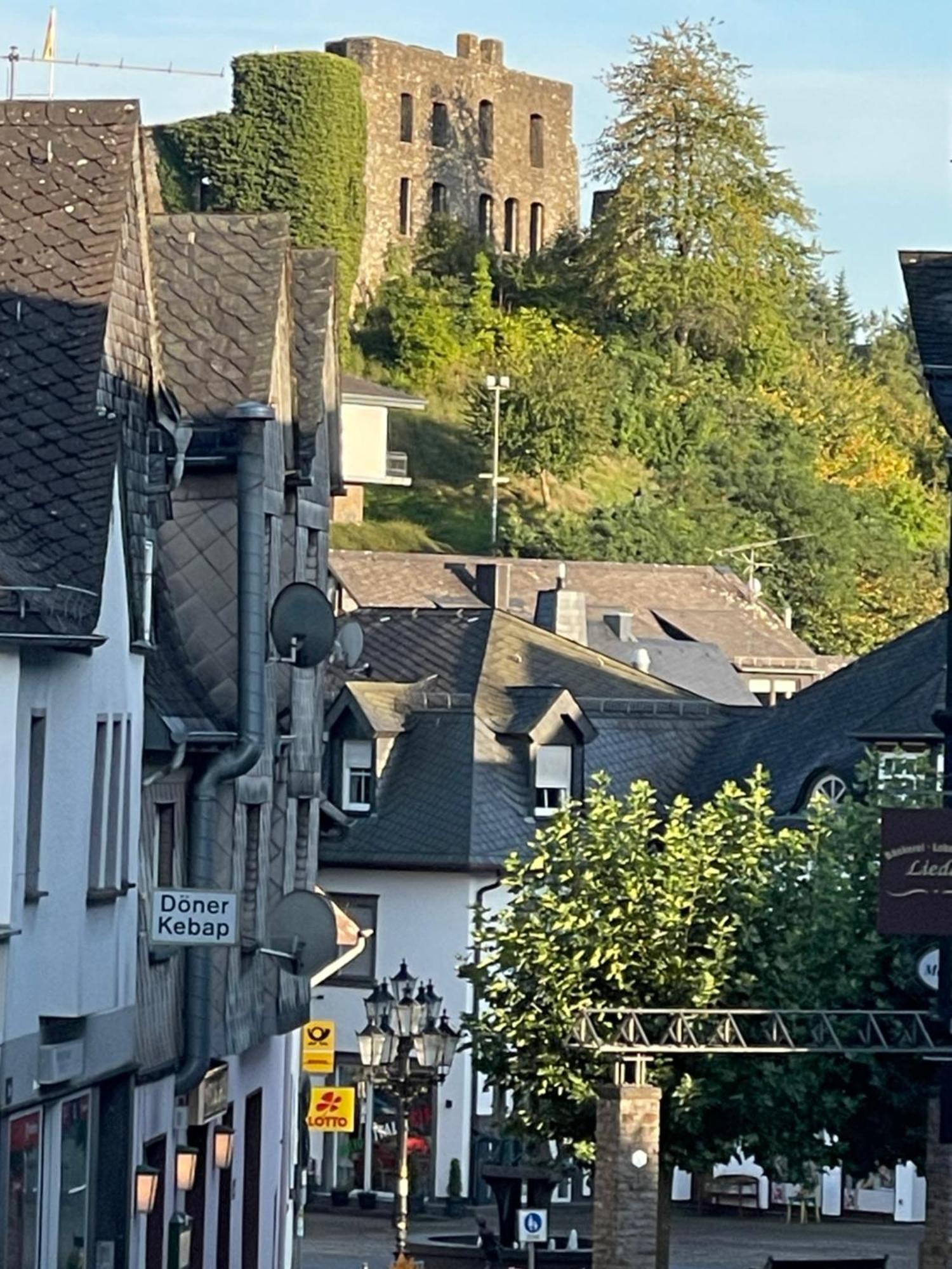Ferienhaus Eifelstuben Mit Charme - Bauernstube Vulkaneifel - Naehe See Und Burgruine Ulmen ภายนอก รูปภาพ